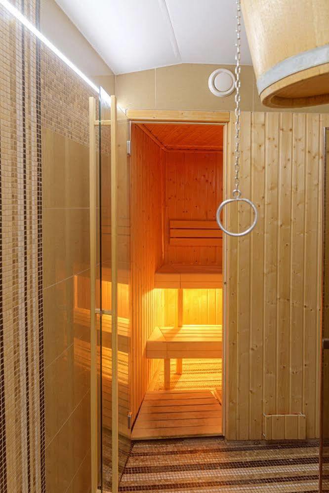 Apartmany Eden - Rezidence Luhacovice Ngoại thất bức ảnh
